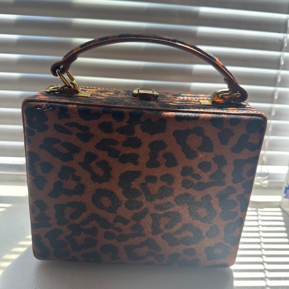 [1st Generation] Standard Leopard Ponyhair Kendrick Trunk Brandon Blackwood - Picture 2 of 5